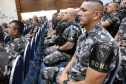 O Batalhão de Operações Especiais comemorou nesta segunda-feira (11) nove anos em solenidade em Curitiba. Para marcar a data foram entregues comandas, medalhas e certificados. O comandante-geral da Polícia Militar do Paraná, Péricles da Matos, falou sobre a trajetória da unidade desde que foi criada, passando pelo surgimento das operações especiais na PM, há quase 50 anos, através do Comando de Operações Especiais (COE). Foto:PMPR