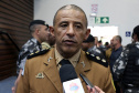 O Batalhão de Operações Especiais comemorou nesta segunda-feira (11) nove anos em solenidade em Curitiba. Para marcar a data foram entregues comandas, medalhas e certificados. O comandante-geral da Polícia Militar do Paraná, Péricles da Matos, falou sobre a trajetória da unidade desde que foi criada, passando pelo surgimento das operações especiais na PM, há quase 50 anos, através do Comando de Operações Especiais (COE). Foto:PMPR
