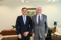 O governador em exercício, Darci Piana recebe dirigentes da Copel e da ANEEL  em reunião no Palácio Iguaçu.    Curitiba, 19/11/2019 -  Foto: Geraldo Bubniak/AEN