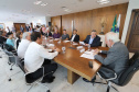 O governador em exercício Darci Piana repassa recursos a entidades sociais que atendem crianças e adolescentes e, pessoas com deficiência. Participaram: secretário da Justiça, Família e Trabalho, Ney Leprevost; diretor do Departamento de Apoio a Pessoa com Deficiência e de Políticas Públicas para Acessibilidade da SEJUF, Felipe Braga Côrtes; pres. Do Instituto Educacional Duque de Caxias, Alcides Madalozzo; entre outros.Curitiba, 19-11-19.Foto: Arnaldo Alves / AEN.
