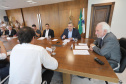 O governador em exercício Darci Piana repassa recursos a entidades sociais que atendem crianças e adolescentes e, pessoas com deficiência. Participaram: secretário da Justiça, Família e Trabalho, Ney Leprevost; diretor do Departamento de Apoio a Pessoa com Deficiência e de Políticas Públicas para Acessibilidade da SEJUF, Felipe Braga Côrtes; pres. Do Instituto Educacional Duque de Caxias, Alcides Madalozzo; entre outros.Curitiba, 19-11-19.Foto: Arnaldo Alves / AEN.