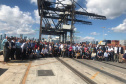 As oportunidades de negócios nos Portos do Paraná estão sendo apresentadas em Miami, nos Estados Unidos, no 28.º Congresso Latino-Americano de Portos. A empresa pública paranaense representa os terminais brasileiros e participa do evento junto com a Autoridade Portuária de Santos. Além da feira de serviços e exposições, os representantes do Paraná participam de palestras, reuniões bilaterais, debates e visitas técnicas. Foto: Divulgação/Portos do Paraná