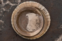 O Museu Oscar Niemeyer vai inaugurar no dia 28 (quinta-feira) a exposição Mariana, de Christian Cravo. Com curadoria de Adriana Cravo, a mostra apresenta 26 fotografias impressas em fine art que retratam as memórias humanas de uma das maiores tragédias ambientais do país: o rompimento da barragem de Fundão, que vitimou fatalmente 19 pessoas e desabrigou centenas de famílias em Mariana (Minas Gerais), em 2015.