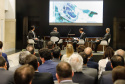 O governador Carlos Massa Ratinho Junior apresentou nesta quarta-feira (27), na Bolsa de Valores de São Paulo, as oportunidades de investimentos no Paraná. Ele destacou os potenciais do Estado, a moderna legislação sobre Parcerias Público-Privadas (PPPs) e o novo programa de concessão de rodovias, que vai abranger 4,1 quilômetros de estradas.