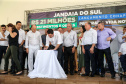 O Governador Carlos Massa Ratinho Júnior lança nesta quinta-feira (28), o Programa Vida Nova Paraná em Jandaia do Sul. E também anuncia recursos e ações nas áreas da saúde, desenvolvimento urbano e sinalização viária, além de entrega de ambulância e de viatura para a Polícia Militar.Jandaia do Sul, 28/11/2019 - Foto: Geraldo Bubniak/AEN