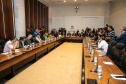 O governador Carlos Massa Ratinho Junior e o secretário de Infraestrutura e Logística, Sandro Alex, divulgam nesta segunda-feira (09),  no Palácio Iguaçu, as obras aprovadas pelo Governo do Estado que serão realizadas com os recursos do acordo de leniência firmado pela empresa Ecorodovias, que controla as concessionárias Ecovia e Ecocataratas, e Ministério Público Federal (MPF).    Curitiba, 09/12/2019 - Foto: Geraldo Bubniak/AEN