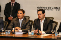 O governador Carlos Massa Ratinho Junior e o secretário de Infraestrutura e Logística, Sandro Alex, divulgam nesta segunda-feira (09),  no Palácio Iguaçu, as obras aprovadas pelo Governo do Estado que serão realizadas com os recursos do acordo de leniência firmado pela empresa Ecorodovias, que controla as concessionárias Ecovia e Ecocataratas, e Ministério Público Federal (MPF).    Curitiba, 09/12/2019 - Foto: Geraldo Bubniak/AEN