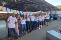 Começou com uma passeata puxada por 300 estudantes e terminou com toda uma cidade mobilizada no enfrentamento à violência contra as mulheres. A responsável é Adriana Reis, professora do 6º ano do Ensino Fundamental no Colégio Estadual Talita Bresolin, no município de Califórnia, no Norte do Paraná, que desenvolveu um projeto com o propósito de conscientizar a comunidade escolar e os moradores da cidade sobre violência doméstica. Foto:SEED