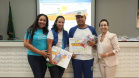 A empresa pública Portos do Paraná acaba de renovar o convênio do Projeto Porto Escola com os municípios de Paranaguá e Antonina. Com o ato desta terça-feira (10), a empresa dá continuidade à atividade que tem como objetivo abrir e aproximar ainda mais o porto da cidade. No programa, isso se dá através da educação. Em cinco anos, já são 9.561 alunos atendidos. Foto: Claudio Neves