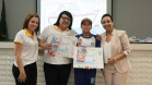 A empresa pública Portos do Paraná acaba de renovar o convênio do Projeto Porto Escola com os municípios de Paranaguá e Antonina. Com o ato desta terça-feira (10), a empresa dá continuidade à atividade que tem como objetivo abrir e aproximar ainda mais o porto da cidade. No programa, isso se dá através da educação. Em cinco anos, já são 9.561 alunos atendidos. Foto: Claudio Neves