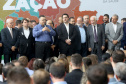 O governador Carlos Massa Ratinho Junior recebeu nesta quarta-feira (11),  no Palácio Iguaçu, prefeitos de municípios de diversas regiões do Estado. No encontro foram assinados convênios para liberação de recursos destinados a ações na área da saúde. Os convênios foram assinados, também, pelo secretário de Estado da Saúde, Beto Preto. Curitiba,11/12/2109 Foto:Jaelson Lucas / AEN