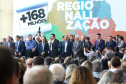 O governador Carlos Massa Ratinho Junior recebeu nesta quarta-feira (11),  no Palácio Iguaçu, prefeitos de municípios de diversas regiões do Estado. No encontro foram assinados convênios para liberação de recursos destinados a ações na área da saúde. Os convênios foram assinados, também, pelo secretário de Estado da Saúde, Beto Preto. Curitiba,11/12/2109 Foto:Jaelson Lucas / AEN