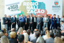 O governador Carlos Massa Ratinho Junior autorizou nesta quarta-feira (11), em cerimônia no Palácio Iguaçu, a liberação de R$ 168 milhões para a saúde pública de 297 municípios paranaenses. 