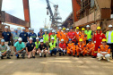 O Porto de Paranaguá promoveu nesta quarta-feira (11) um simulado para atendimento de emergência química. Esta é a primeira ação deste tipo e preparou trabalhadores de vários setores e empresas para dar resposta rápida e eficaz em caso de contato com produtos usados na fumigação, um tratamento feito nas cargas de granéis vegetais para controle de pragas.

Foto: Pierpaolo Nota