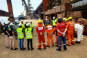 O Porto de Paranaguá promoveu nesta quarta-feira (11) um simulado para atendimento de emergência química. Esta é a primeira ação deste tipo e preparou trabalhadores de vários setores e empresas para dar resposta rápida e eficaz em caso de contato com produtos usados na fumigação, um tratamento feito nas cargas de granéis vegetais para controle de pragas.

Foto: Pierpaolo Nota
