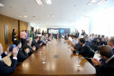 O governador Carlos Massa Ratinho Junior lançou nesta quinta-feira (12) dois projetos do Banco Regional de Desenvolvimento do Extremo Sul (BRDE) voltados à inovação: o BRDE Labs e o Fip Anjo. O objetivo é apoiar, capacitar e aportar recursos a startups paranaenses de diversas áreas, mas com foco principal no desenvolvimento de soluções para o agronegócio. Curitiba12/12/2019 Foto:Jaelson Lucas / AEN
