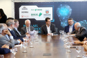 O governador Carlos Massa Ratinho Junior lançou nesta quinta-feira (12) dois projetos do Banco Regional de Desenvolvimento do Extremo Sul (BRDE) voltados à inovação: o BRDE Labs e o Fip Anjo. O objetivo é apoiar, capacitar e aportar recursos a startups paranaenses de diversas áreas, mas com foco principal no desenvolvimento de soluções para o agronegócio. Curitiba12/12/2019 Foto:Jaelson Lucas / AEN