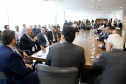 O governador Carlos Massa Ratinho Junior lançou nesta quinta-feira (12) dois projetos do Banco Regional de Desenvolvimento do Extremo Sul (BRDE) voltados à inovação: o BRDE Labs e o Fip Anjo. O objetivo é apoiar, capacitar e aportar recursos a startups paranaenses de diversas áreas, mas com foco principal no desenvolvimento de soluções para o agronegócio. Curitiba12/12/2019 Foto:Jaelson Lucas / AEN
