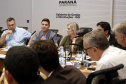 O Paraná prepara para a próxima semana o lançamento de uma força-tarefa de combate à dengue em todo o Estado. As ações foram definidas nesta quinta-feira (12) em reunião no Palácio Iguaçu entre o chefe da Casa Civil, Guto Silva, e os demais integrantes do secretariado, autarquias e empresas públicas estaduais. Está previsto a criação de um grupo permanente contra a proliferação da doença..Foto Gilson Abreu/AEN
