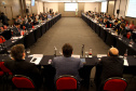 Reunidos durante todo o dia desta quinta-feira (12) em Curitiba, os secretários estaduais de Fazenda de todo o País decidiram aumentar a atuação sobre o Congresso Nacional para evitar perdas para as finanças dos Estados. As perdas podem estar contidas especialmente em três Propostas de Emendas Constitucionais (PEC) que estão em discussão naquela casa. Foto: Ari Dias/AEN