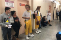 Brinquedos, sorrisos, esperança e, claro, o Papai Noel. Foi assim a segunda-feira (16) de cerca de 400 crianças que passam por tratamento no ambulatório e na pediatria do Hospital do Trabalhador (HT) e também no Centro de Atendimento Integral ao Fissurado Lábio-Palatal (Caif), em Curitiba. Foto: Andressa Oliveira/SESA