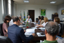 A Secretaria de Estado da Agricultura e Abastecimento vai estimular o crescimento da produção de seda no Paraná, com possibilidade de expandir a atividade em pelo menos 20%.

O secretário Norberto Ortigara disse que o projeto atende a uma determinação do governador Carlos Massa Ratinho Júnior, após sua participação, durante o mês de novembro, do Festival da Seda realizado em Lyon, na França, onde a seda paranaense foi considerada a melhor do mundo. Foto>SEAB
