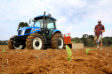 Trator solidário, Plantação de fumo. Na imagem Lucas Geraldo. Ipiranga, 12/09/2019 Foto: Jaelson Lucas / AEN