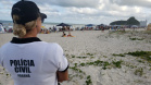 Banhistas devem ficar atentos com pertences na praia. Foto: PCPR