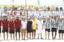 O tradicional Futebol das Estrelas do Litoral paranaense homenageou o ex-goleiro Gerson Dall’Stella neste sábado (11). O atleta campeão brasileiro pelo Coritiba em 1985 faleceu aos 58 anos, vítima de um infarto, horas antes da partida que contaria com sua presença. O Athletiba terminou 5 a 5. Antes do jogo foi respeitado um minuto de silêncio. Foto: Gilson Abreu/AEN