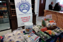 Além de complementar a alimentação de 118 mil crianças que recebem gratuitamente um litro de leite enriquecido por dia em todo o Paraná, o programa Leite das Crianças é um dos grandes responsáveis por fomentar a pecuária leiteira no Estado. Foto: SEAB