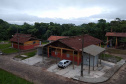 Além de complementar a alimentação de 118 mil crianças que recebem gratuitamente um litro de leite enriquecido por dia em todo o Paraná, o programa Leite das Crianças é um dos grandes responsáveis por fomentar a pecuária leiteira no Estado. Foto: SEAB