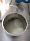 Além de complementar a alimentação de 118 mil crianças que recebem gratuitamente um litro de leite enriquecido por dia em todo o Paraná, o programa Leite das Crianças é um dos grandes responsáveis por fomentar a pecuária leiteira no Estado. Foto: SEAB