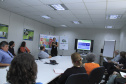 Dirigentes e técnicos do Serviço Social Autônomo (Paranacidade) apresentaram nesta quinta-feira (16) a integrantes da Comissão de Voluntárias em Prol de Cidades Mais Inclusivas para as Mulheres, do Conselho de Urbanismo e Arquitetura do Paraná, Programas de Ação a Secretaria do Desenvolvimento Urbano e de Obras Públicas e do Paranacidade, com vistas à promoção do desenvolvimento urbano no Estado.
