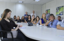 Dirigentes e técnicos do Serviço Social Autônomo (Paranacidade) apresentaram nesta quinta-feira (16) a integrantes da Comissão de Voluntárias em Prol de Cidades Mais Inclusivas para as Mulheres, do Conselho de Urbanismo e Arquitetura do Paraná, Programas de Ação a Secretaria do Desenvolvimento Urbano e de Obras Públicas e do Paranacidade, com vistas à promoção do desenvolvimento urbano no Estado.