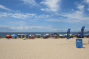 As duchas ecológicas instaladas pela Sanepar no Litoral, nas praias de Guaratuba, Matinhos e Pontal do Paraná, fazem sucesso entre os turistas e a população local. Ao longo da orla, estão à disposição dos banhistas 47 duchas em 11 pontos fixos e em dois pontos móveis. Foto:Sanepar
