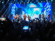 O show gratuito da dupla César Menotti e Fabiano, no Palco Verão Maior de Guaratuba, reuniu aproximadamente oito mil pessoas nesta sexta-feira (17), mesmo diante do mau tempo no Litoral