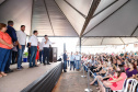 O governador Carlos Massa Ratinho Junior entrega  200 casas a famílias de Jaguariaíva. 