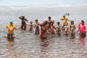 Em um mês de operação, o Verão Maior 2019/2020 apresentou a maior programação de entretenimento do litoral do estado da história. Cerca de 90 mil pessoas alcançadas pelos shows do Palco Verão Maior, além de outras milhares beneficiadas com mais serviços de saúde, segurança, saneamento e lazer.Foto: Esporte Paraná