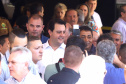 GOVERNADOR REPASSA RECURSOS EM CIANORTE.
O governador Carlos Massa Ratinho Junior assinou neste sábado (25), a homologação para ordem de serviços de pavimentação de ruas e avenidas em Cianorte, região noroeste do Paraná. Participaram da solenidade: prefeito de Cianorte, Claudemir Romero Bongiorno; os secretários: de Desenvolvimento Urbano, João Carlos Ortega; de Desenvolvimento Sustentável e Turismo, Márcio Nunes; entre outros.
Cianorte, 25-01-20.
Foto: Arnaldo Alves / AEN.
