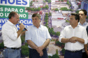 Umuarama recebe mais de 15 milhoes de reais em obras, alem de 900 mil para implementacao de um parque urbano, assinam os recursos os secretarios Joao Carlos Ortega e Marcio Nunes que representaram o governador Carlos Massa Ratinho Junior.
Foto Gilson Abreu/Aen