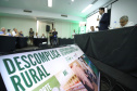 O governador Carlos Massa Ratinho Junior lançou nesta segunda-feira (27) o programa Descomplica Rural para agilizar os processos de licenciamento ambiental no campo. O objetivo é induzir o desenvolvimento sustentável com metodologia mais moderna, e permitir a geração de novos negócios e mais empregos.Foto: José Fernando Ogura/AEN
