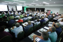 O governador Carlos Massa Ratinho Junior lançou nesta segunda-feira (27) o programa Descomplica Rural para agilizar os processos de licenciamento ambiental no campo. O objetivo é induzir o desenvolvimento sustentável com metodologia mais moderna, e permitir a geração de novos negócios e mais empregos.Foto: José Fernando Ogura/AEN