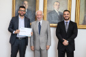 O vice governador Darci Piana empossa nesta terça-feira (28),membros do Conselho Estadual da Juventude. O CEJUV é um órgão colegiado de caráter consultivo, vinculado à Casa Civil por meio da assessoria especial para políticas públicas de juventude (AEJ), sendo composto por representantes da sociedade civil e do poder público com reconhecida atuação na defesa e promoção dos direitos da juventude.  Curitiba, 28/01/2020 -  Foto: Geraldo Bubniak/AEN