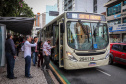 Os 5 veículos, todos zero km, são mais uma inovação que a Comec traz para o sistema metropolitano, com o objetivo de tornar o embarque dos passageiros mais rápido, e com isso ganhar tempo nos trajetos.
Foto: COMEC