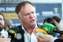 O governador Carlos Massa Ratinho Junior lança nesta terça-feira (04), no Palácio Iguaçu, o Certificado de Registro de Licenciamento de Veículo em meio eletrônico (CRLV-e). Assim, os cidadãos não precisam mais aguardar a chegada do documento do carro em casa ou 2ª via em caso de perda.
Foto: José Fernando Ogura/AEN