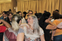 Professores, diretores, pedagogos e técnicos dos Núcleos Regionais de Educação (NREs) que participam de palestras, dinâmicas e oficinas com exercícios voltados à elaboração de planos de ação e guias de aprendizagem, que serão utilizados para o planejamento das aulas.  Foto: Silvio Turra/SEED