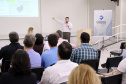 O evento, promovido pela Escola de Liderança do Paraná, reuniu mais de 160 pessoas, entre prefeitos, secretários municipais, vereadores e representantes de diversas entidades e associações, na Associação Comercial e Empresarial de Goioerê.
Foto: SEPL
