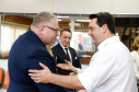 O Governo do Paraná deu início nesta quarta-feira (05) às negociações para a continuidade de um termo de cooperação técnica com a Província de Wiekopolska, na Polônia. O governador Carlos Massa Ratinho Junior encontrou-se com a comitiva de poloneses, liderada pelo vice-governador da região, Krzysztof Grabowski, para iniciar os contatos. - Cascavel, 05/02/2020  - Foto: Rodrigo Félix Leal/AEN