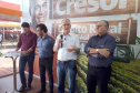 A Secretaria de Estado da Agricultura e do Abastecimento vai ampliar a possibilidade de financiamento direto para que os agricultores familiares participem do programa Trator Solidário. Um instrumento de parceria foi assinada durante o Show Rural, em Cascavel, possibilitando que a Cresol Baser opere diretamente com o agricultor e não mais por meio do Banco Regional de Desenvolvimento do Extremo Sul (BRDE).
Foto: Evandro Fadel/Seab