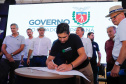 Protocolo de intenções foi assinado governador Carlos Massa Ratinho Junior. Medida vai beneficiar mais de 50 cidades da região oeste com expertise da Celepar.
Foto: Rodrigo Felix Leal